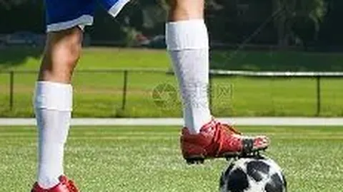 张继科意外亮相网红直播，大胆开启美颜挑战颜值对决